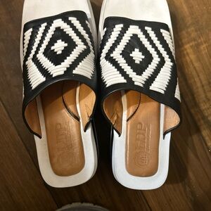 Chic Black and White Geometric Mules